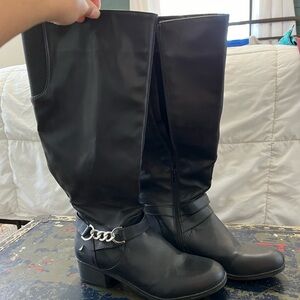 Black under knee boots